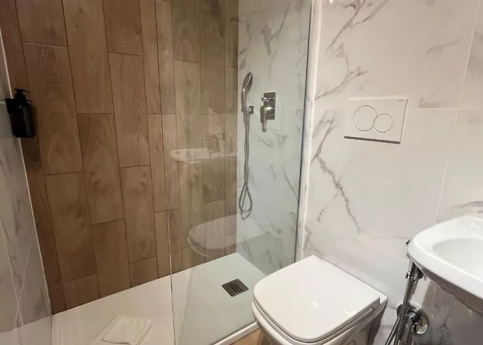 Cavalleggeri Guesthouse, Opposite St Peter's Basilica Whit Private 4*