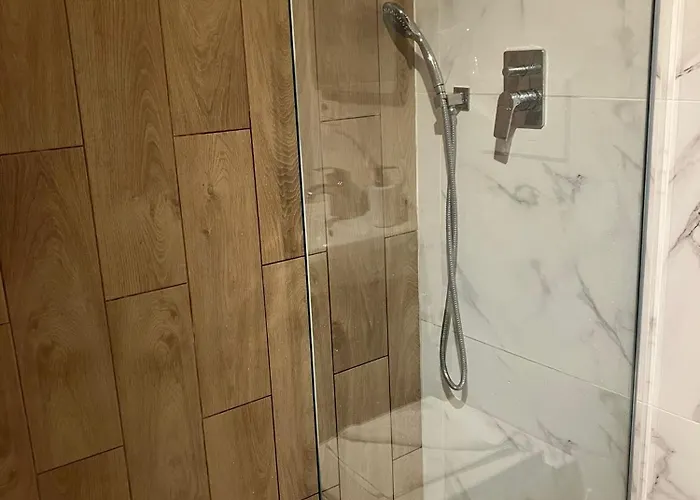 Cavalleggeri Guesthouse, Opposite St Peter's Basilica Whit Private Rom