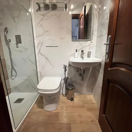 San Pietro 5 Stelle Prestigious ゲストハウス 4*